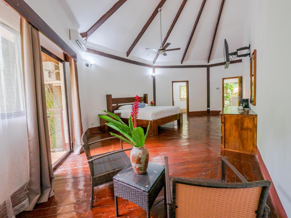 Villa Lapas Jungle Village Tárcoles Ngoại thất bức ảnh